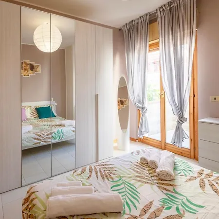 Apartment Casa Volodja A Due Passi Dal Mare